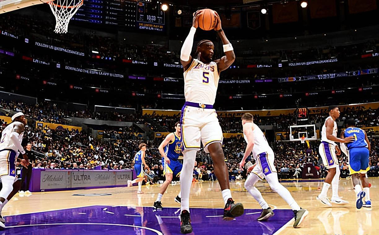 赛的首场胜 赛的首场胜